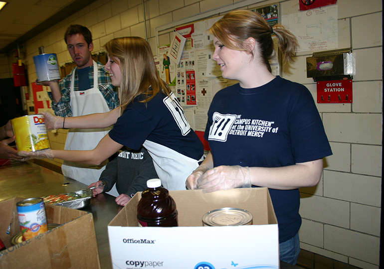 students in the campus kitchen
